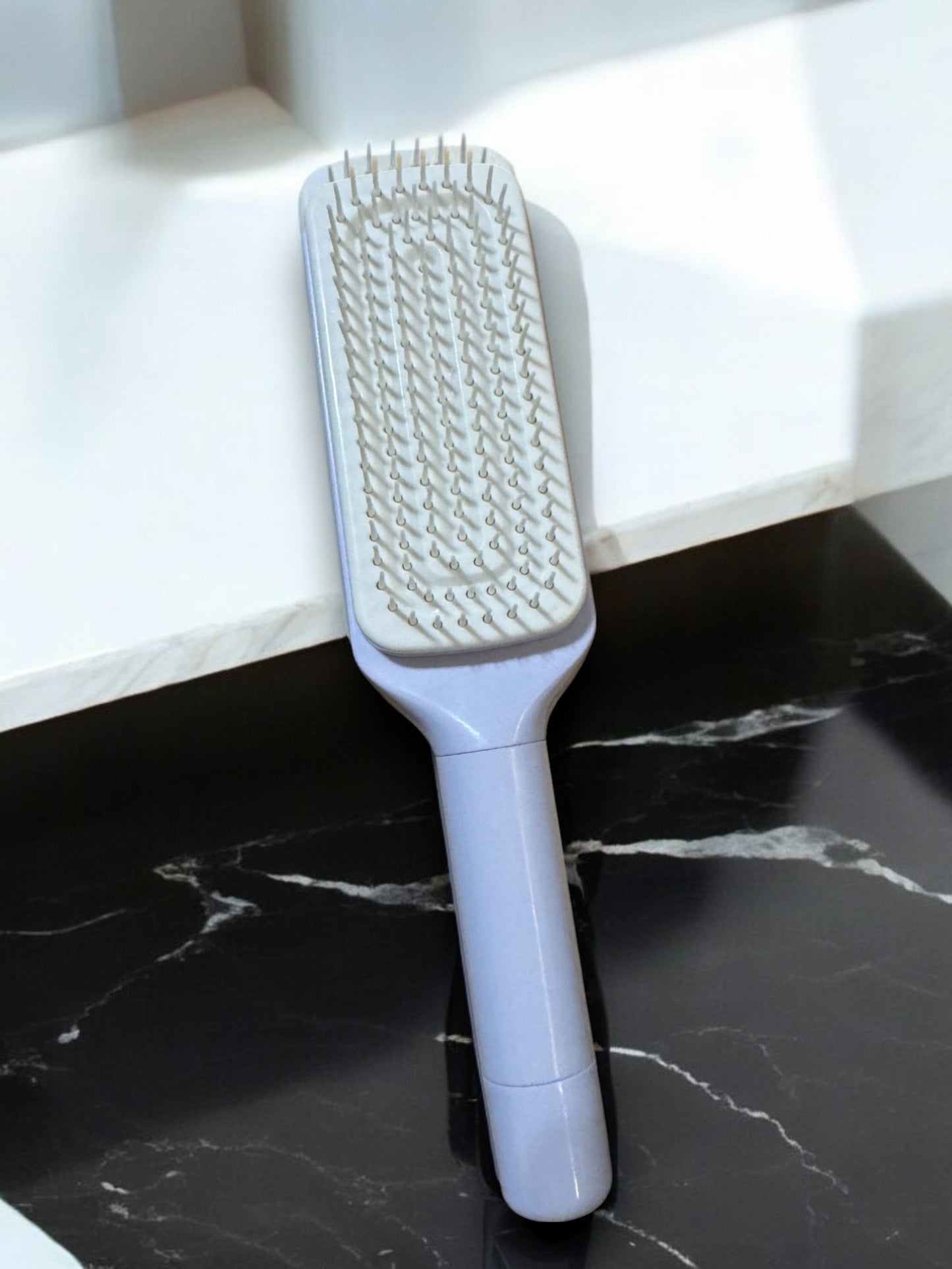 Bristella Hairbrush